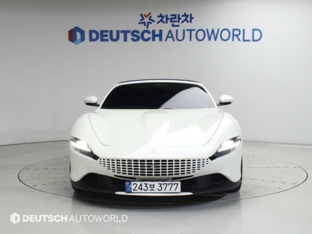 페라리 로마 3.9 스파이더 이미지 3