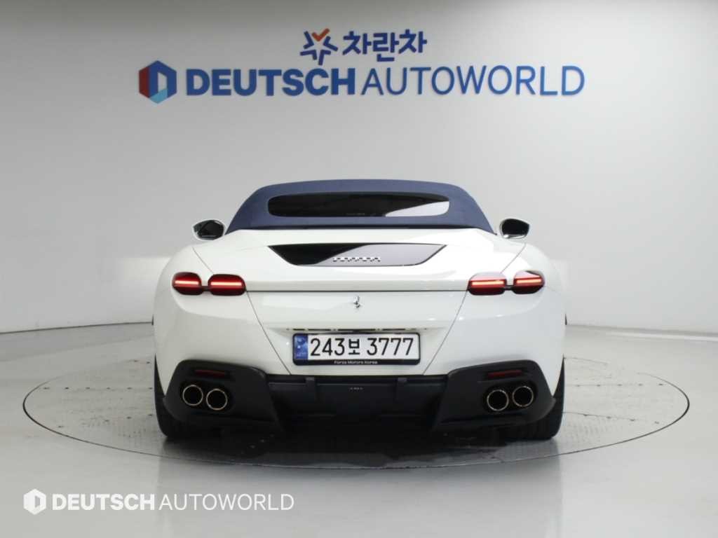 페라리 로마 3.9 스파이더 이미지 4