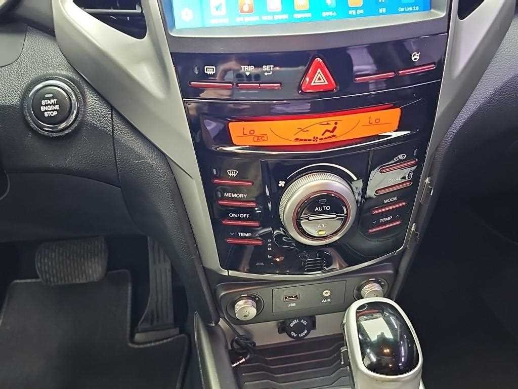 KG모빌리티(쌍용) 티볼리 가솔린 2WD 1.6 VX 이미지 10