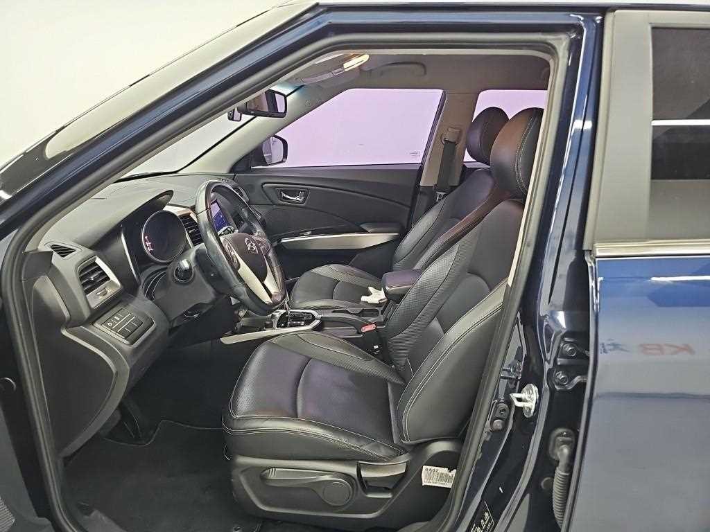 KG모빌리티(쌍용) 티볼리 가솔린 2WD 1.6 VX 이미지 11