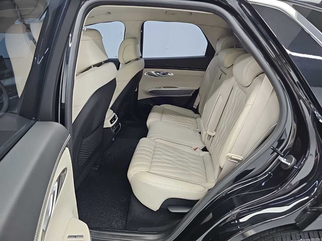 제네시스 GV70 2.5T 가솔린 2WD 기본형 이미지 12