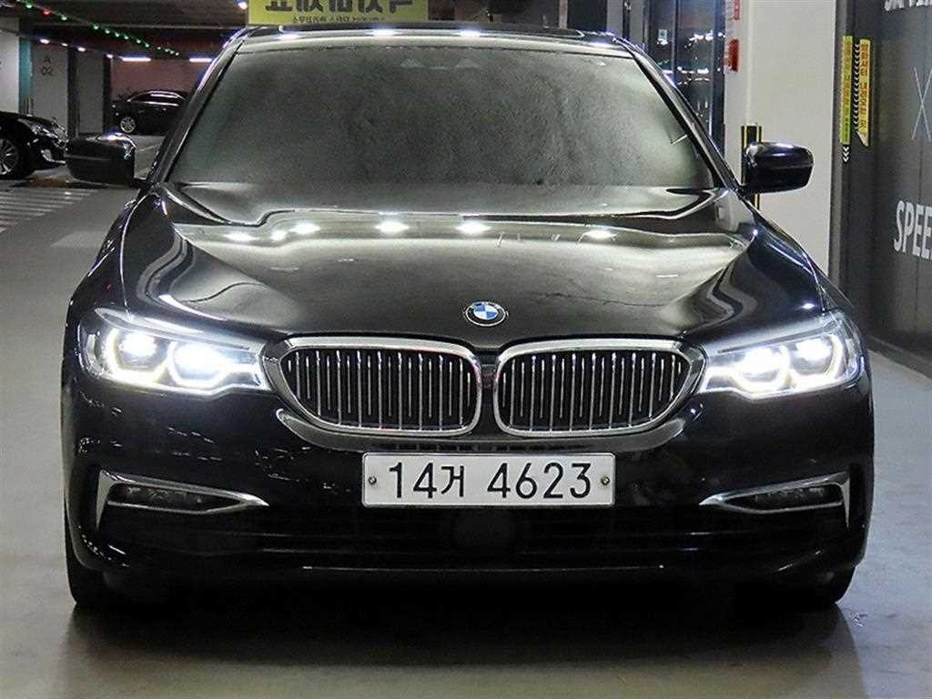 BMW 5시리즈 5시리즈 (G30) 530i M 스포츠 플러스 이미지 2