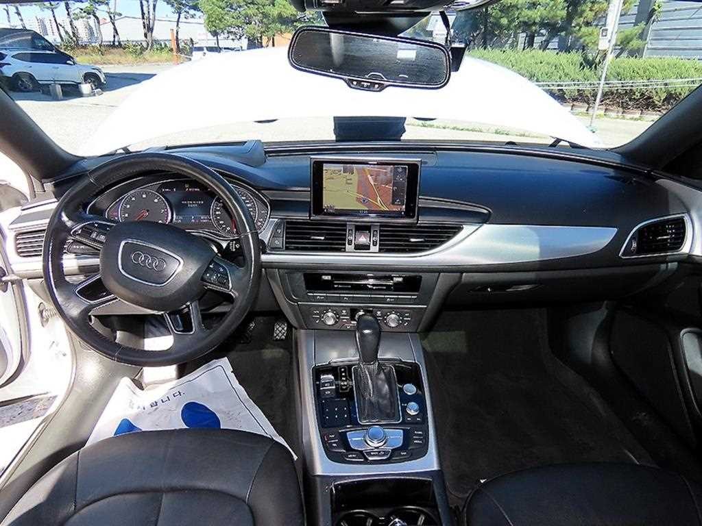 아우디 A6 뉴A6 40 TFSI 기본형 이미지 7