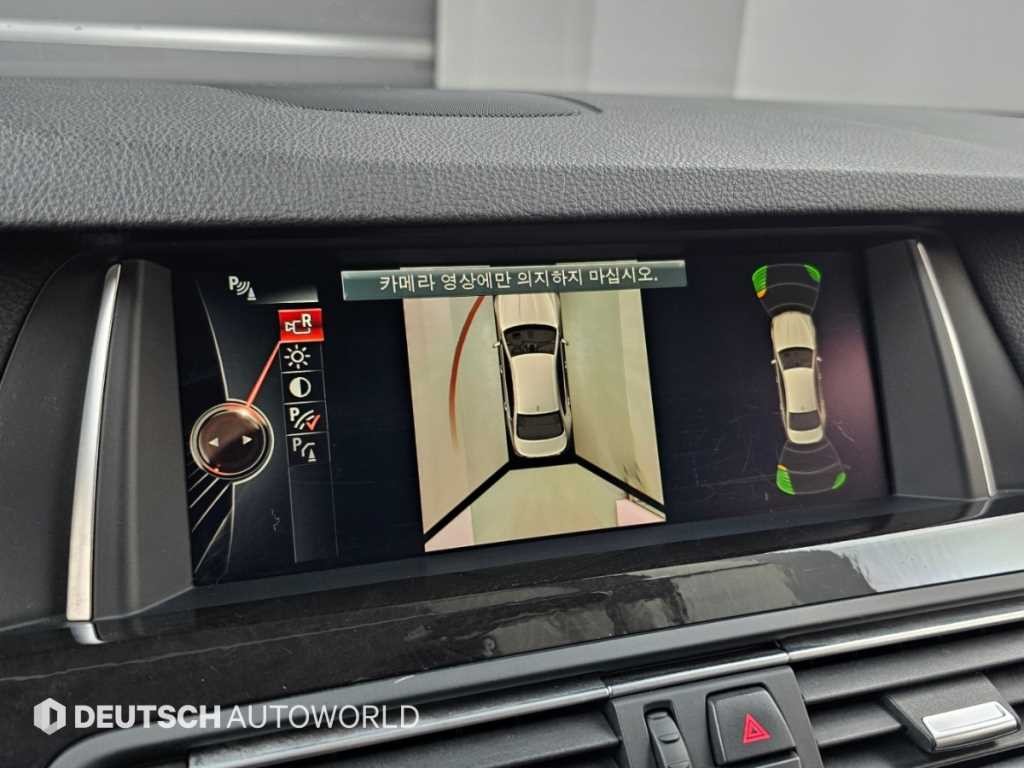 BMW 5시리즈 5시리즈 (F10) 528i M 에어로다이나믹 스페셜 에디션 이미지 17