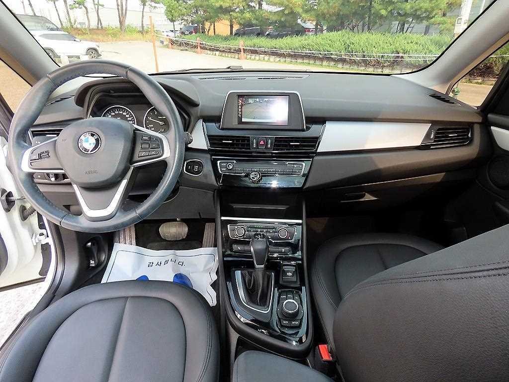 BMW 2시리즈 2시리즈 액티브 투어러 (F45) 조이 이미지 7