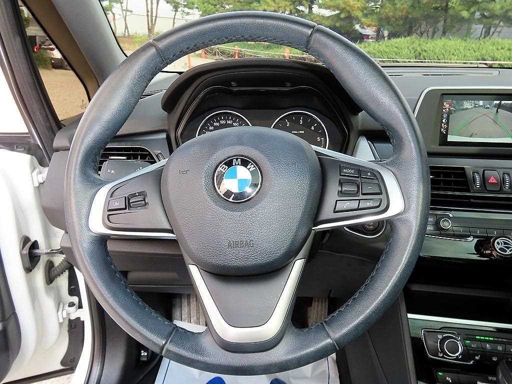 BMW 2시리즈 2시리즈 액티브 투어러 (F45) 조이 이미지 8