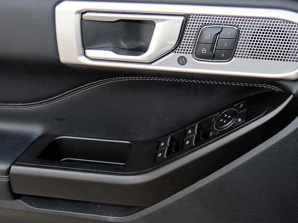 포드 익스플로러 익스플로러 6세대 3.0 AWD PHEV 리미티드 이미지 11