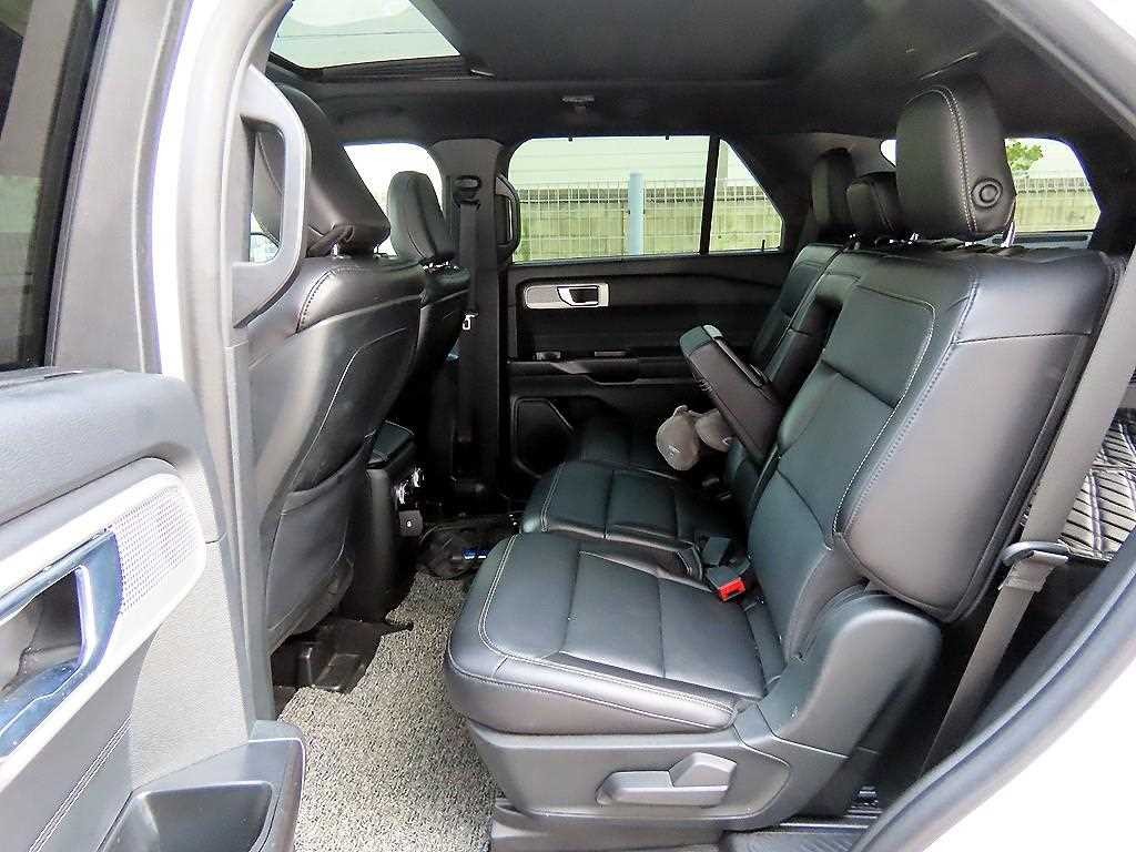 포드 익스플로러 익스플로러 6세대 3.0 AWD PHEV 리미티드 이미지 6