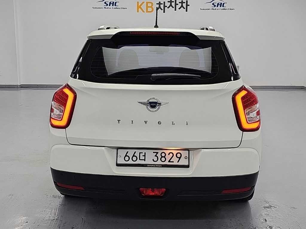 KG모빌리티(쌍용) 티볼리 티볼리 에어 2WD 가솔린 1.6 RX 이미지 3