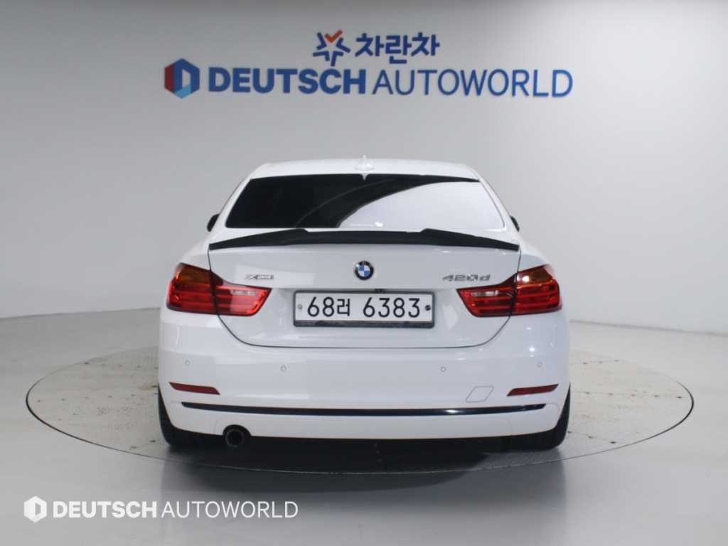BMW 4시리즈 4시리즈 (F32) 420d xDRIVE 쿠페 스포츠 이미지 4