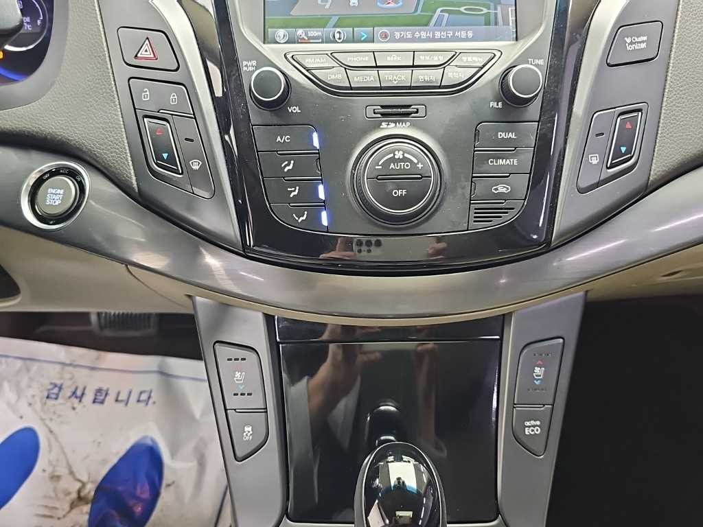 현대 i40 1.7 VGT PREMIUM 이미지 10