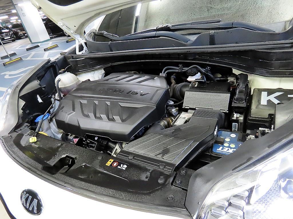 기아 스포티지 스포티지 더 볼드 2.0 디젤 2WD 인텔리전트 이미지 19