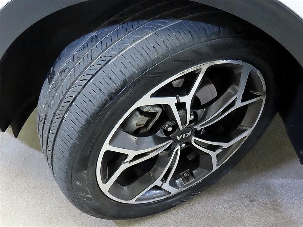 기아 스포티지 스포티지 더 볼드 2.0 디젤 2WD 인텔리전트 이미지 20