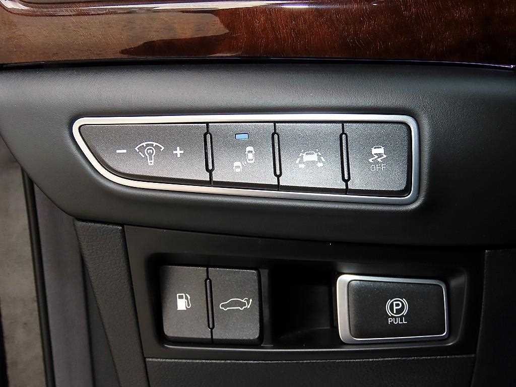 제네시스 EQ900 5.0 GDI AWD 프레스티지 이미지 13