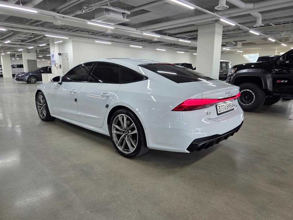 아우디 A7 A7 (4K) 55 TFSI 콰트로 프리미엄 이미지 4