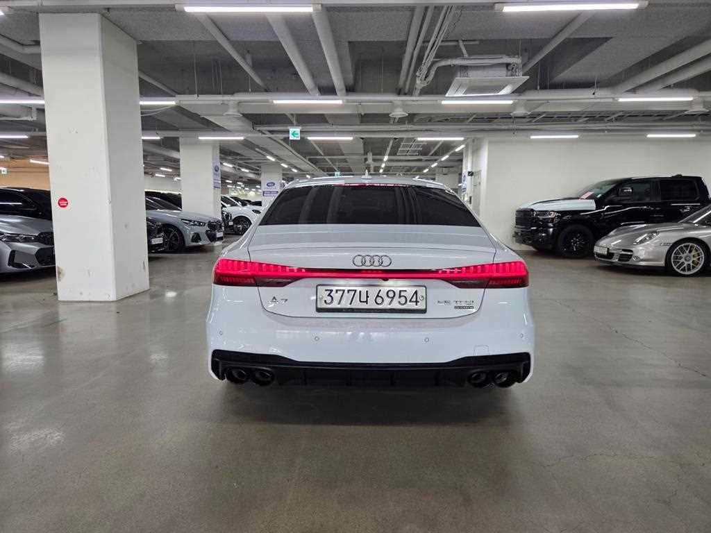 아우디 A7 A7 (4K) 55 TFSI 콰트로 프리미엄 이미지 5