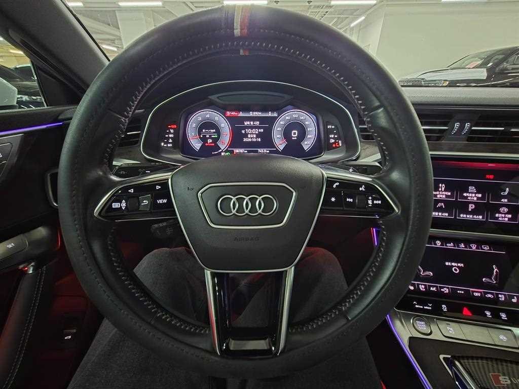 아우디 A7 A7 (4K) 55 TFSI 콰트로 프리미엄 이미지 6