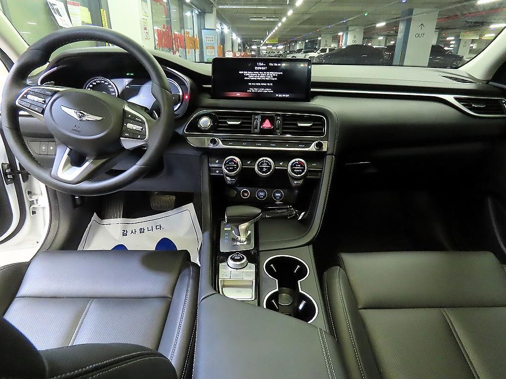 제네시스 G70 더 뉴 G70 가솔린 2.0T 2WD 기본형 이미지 10