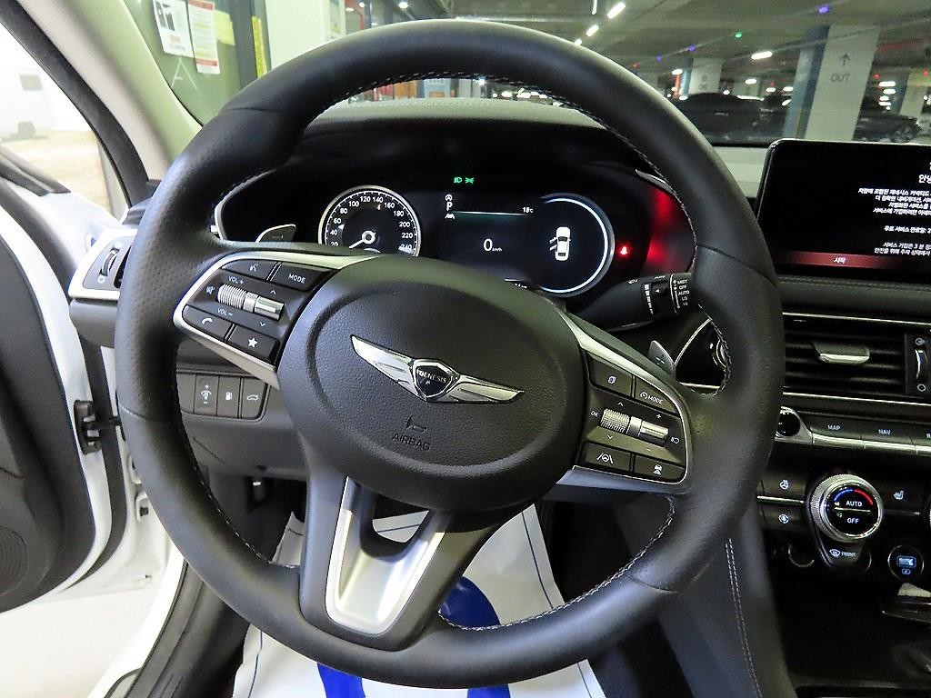 제네시스 G70 더 뉴 G70 가솔린 2.0T 2WD 기본형 이미지 8