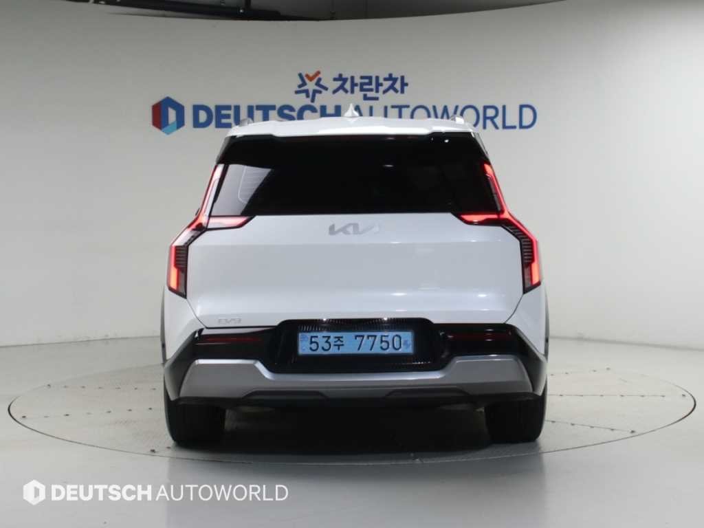 기아 EV9 롱레인지 4WD 어스 이미지 4