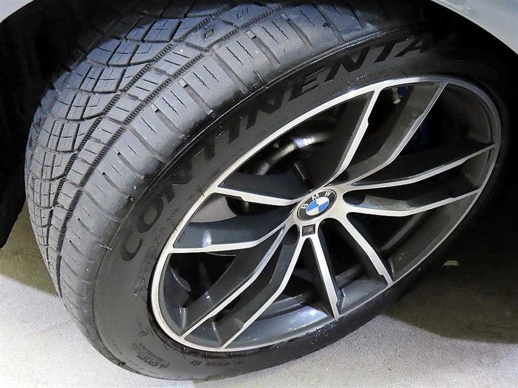 BMW 5시리즈 5시리즈 (G30) 520i M 스포츠 이미지 20
