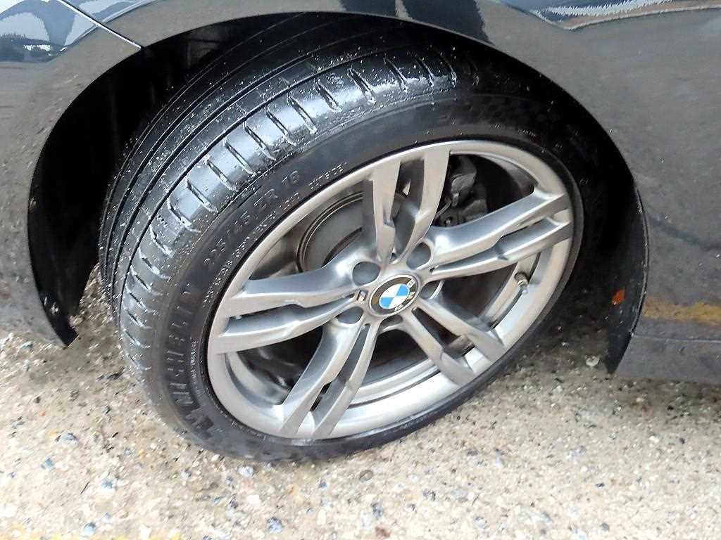 BMW 3시리즈 3시리즈 (F30) 320d M 스포츠 쉐도우 이미지 20