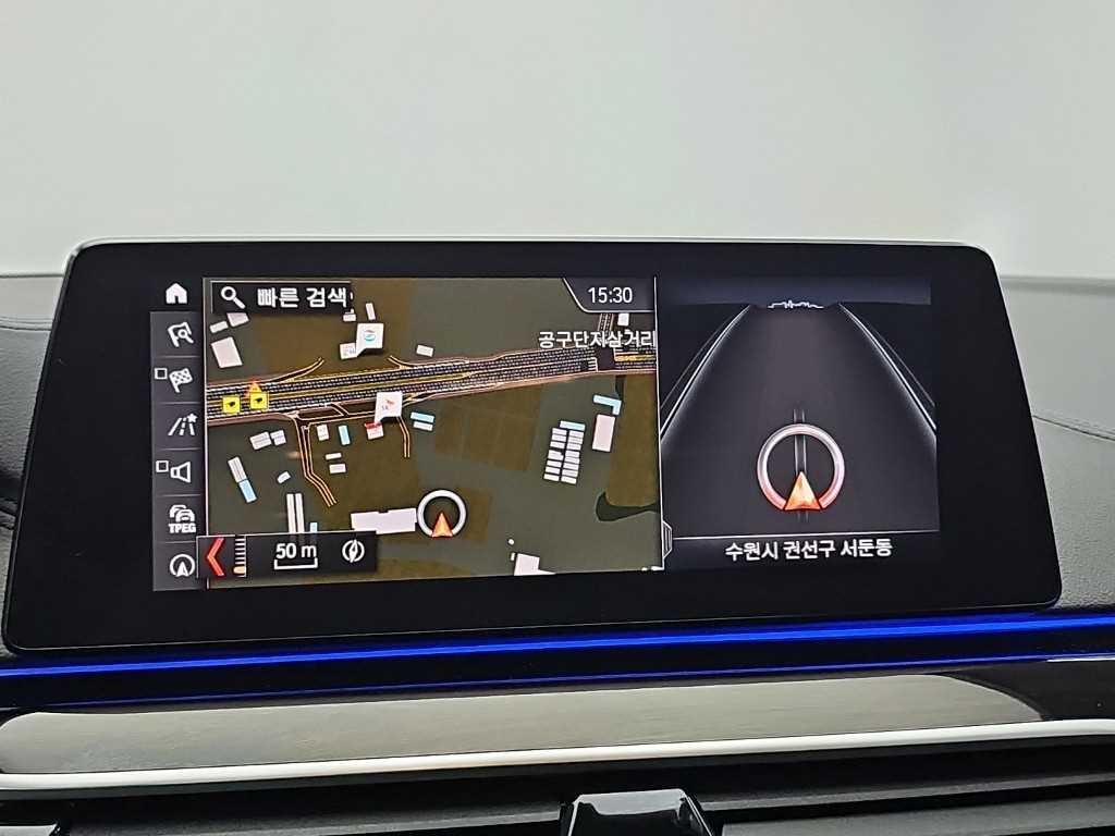 BMW 5시리즈 5시리즈 (G30) 530i M 스포츠 플러스 이미지 15