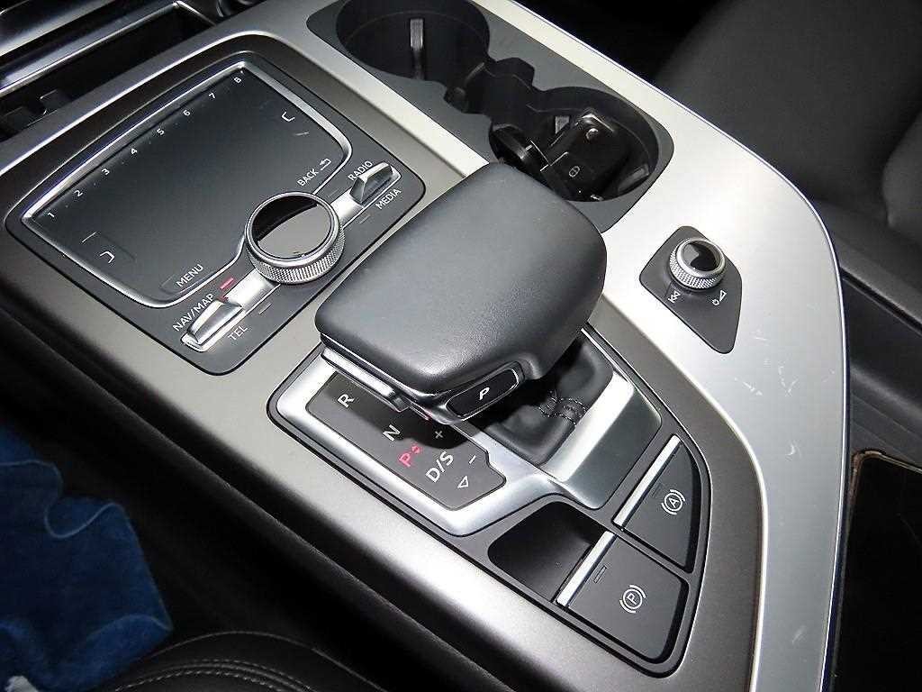 아우디 Q7 Q7 (4M) 45 TFSI 콰트로 이미지 10