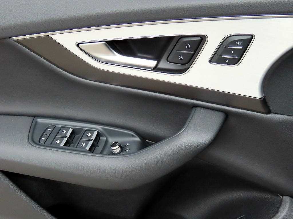 아우디 Q7 Q7 (4M) 45 TFSI 콰트로 이미지 11