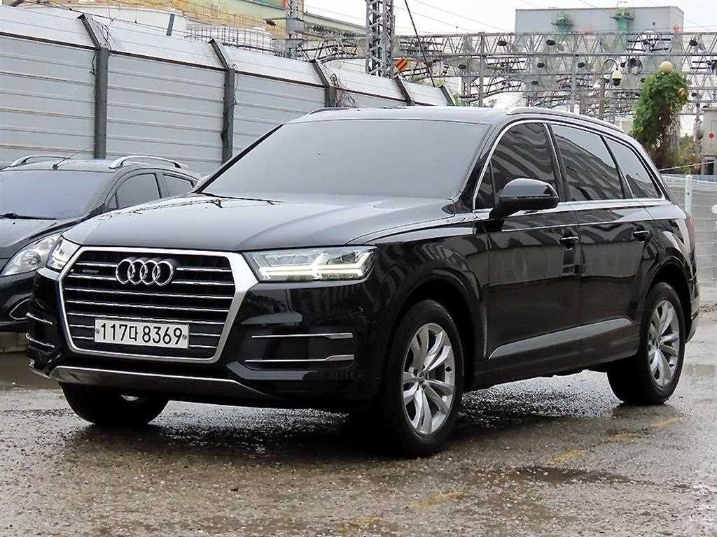 아우디 Q7 Q7 (4M) 45 TFSI 콰트로 이미지 2