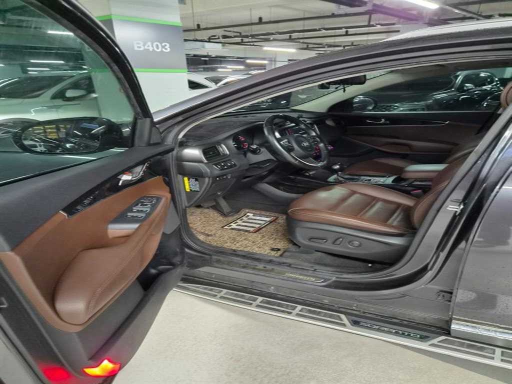 기아 쏘렌토 올 뉴 쏘렌토 디젤 4WD 2.2 노블레스 스페셜 이미지 8