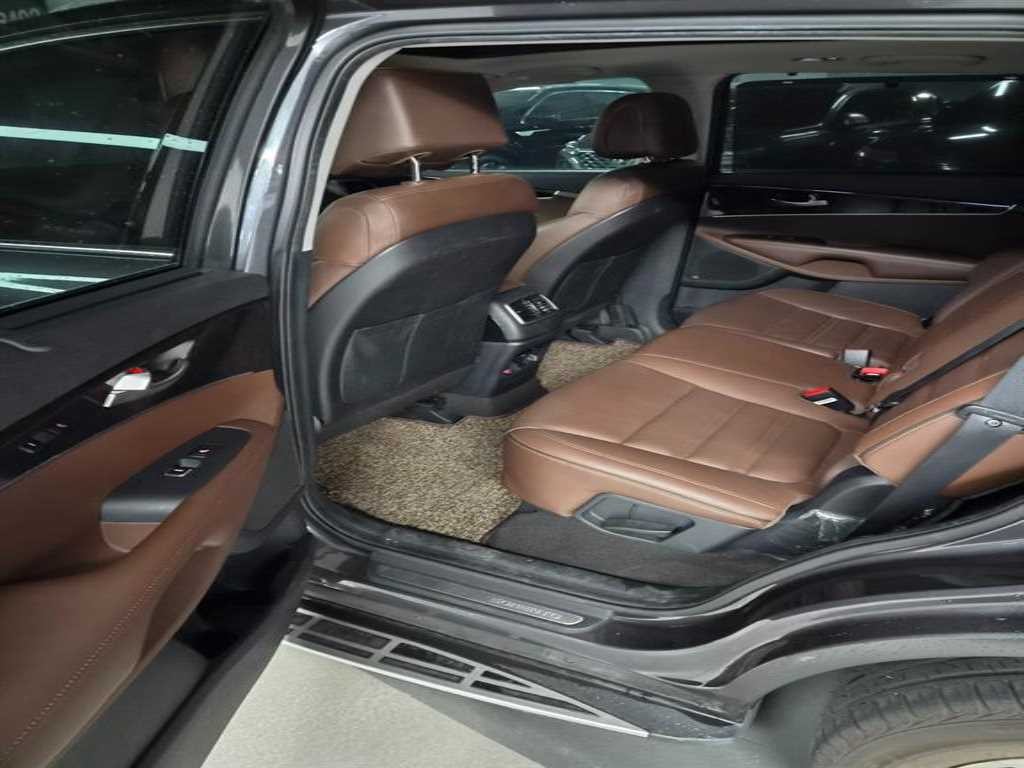 기아 쏘렌토 올 뉴 쏘렌토 디젤 4WD 2.2 노블레스 스페셜 이미지 9