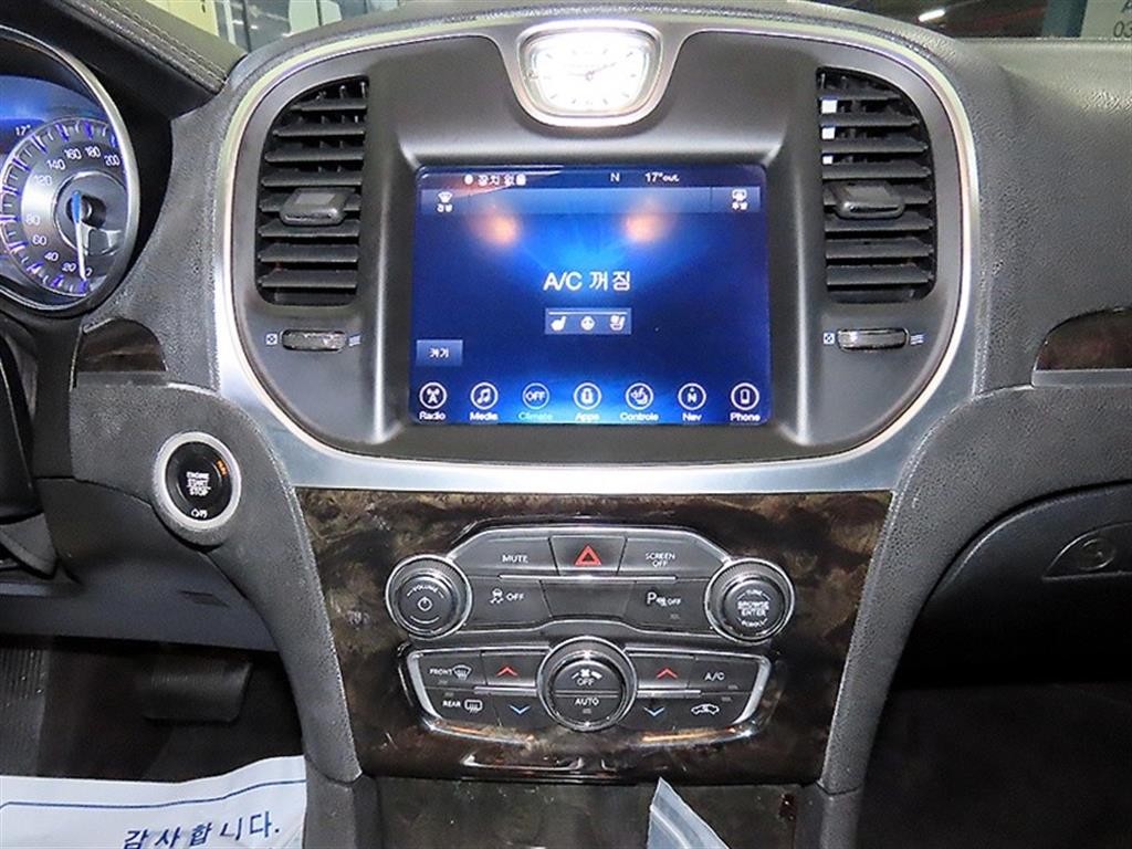 크라이슬러 300C 더뉴300C 3.6 이미지 11