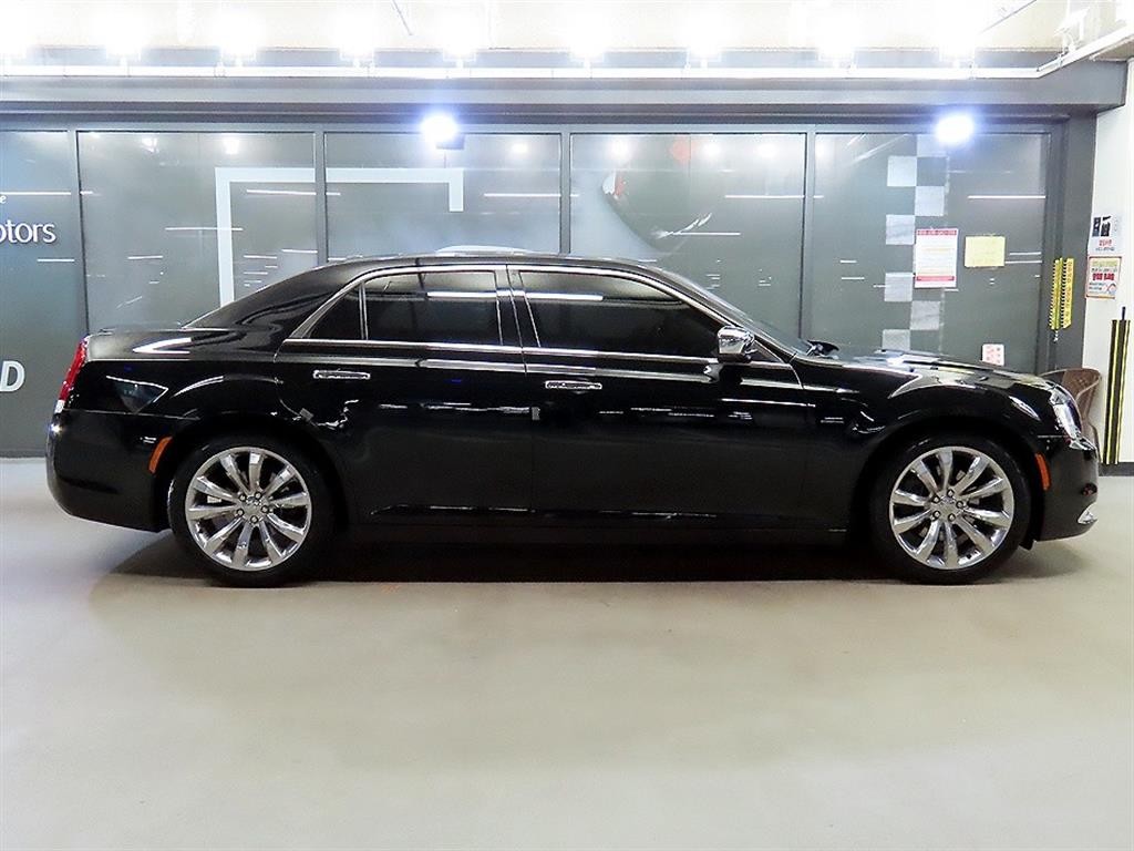 크라이슬러 300C 더뉴300C 3.6 이미지 3