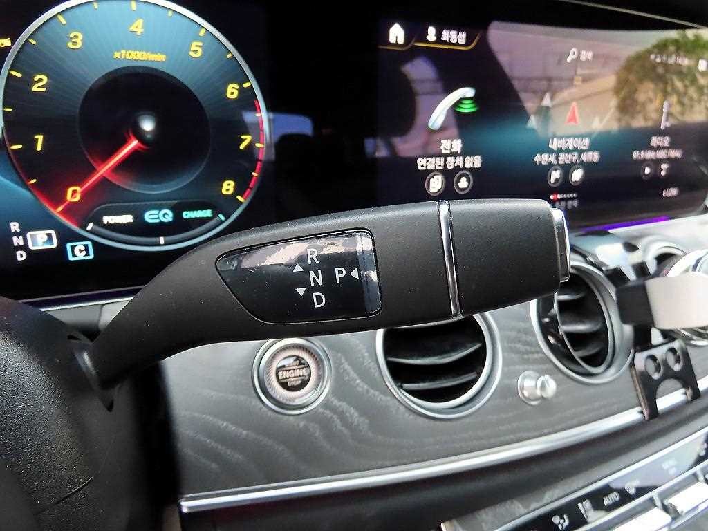 벤츠 E 클래스 E-클래스 W213 E350 4MATIC 아방가르드 이미지 11