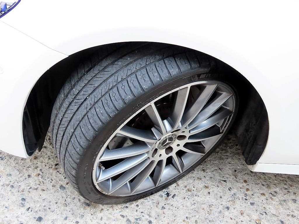 벤츠 E 클래스 E-클래스 W213 E350 4MATIC 아방가르드 이미지 20