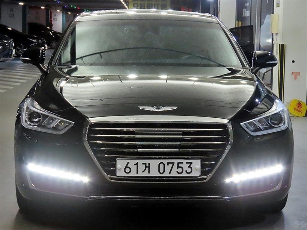 제네시스 EQ900 3.3 T-GDI AWD 프레스티지 이미지 2