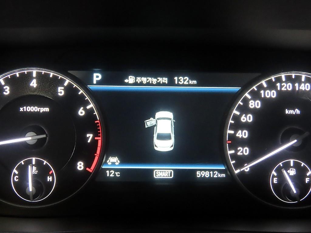 제네시스 EQ900 3.3 T-GDI AWD 프레스티지 이미지 8