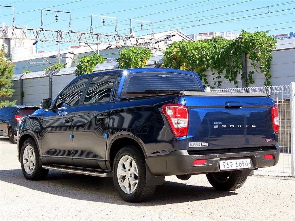 KG모빌리티(쌍용) 렉스턴 더 뉴 렉스턴 스포츠 디젤 2.2 4WD 와일드 이미지 3