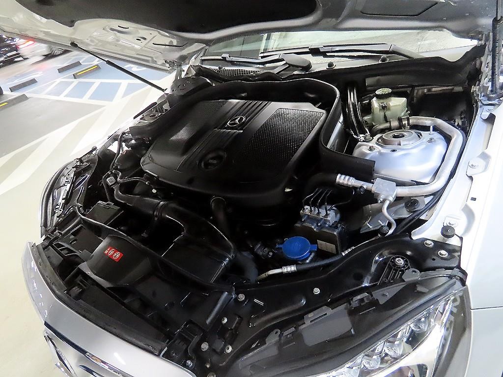 벤츠 E 클래스 E-클래스 W212 E250 블루텍 4MATIC 아방가르드 이미지 19