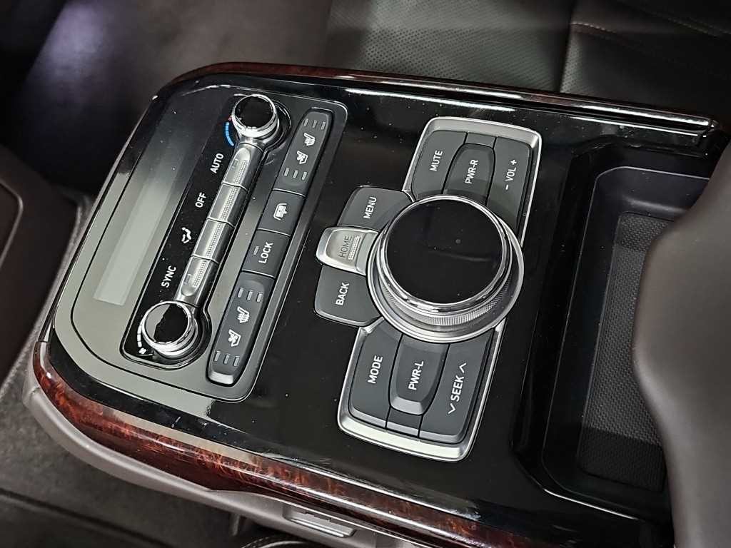 제네시스 EQ900 5.0 GDI AWD 프레스티지 이미지 14