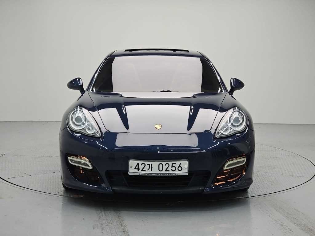 포르쉐 파나메라 3.6 AWD 이미지 2