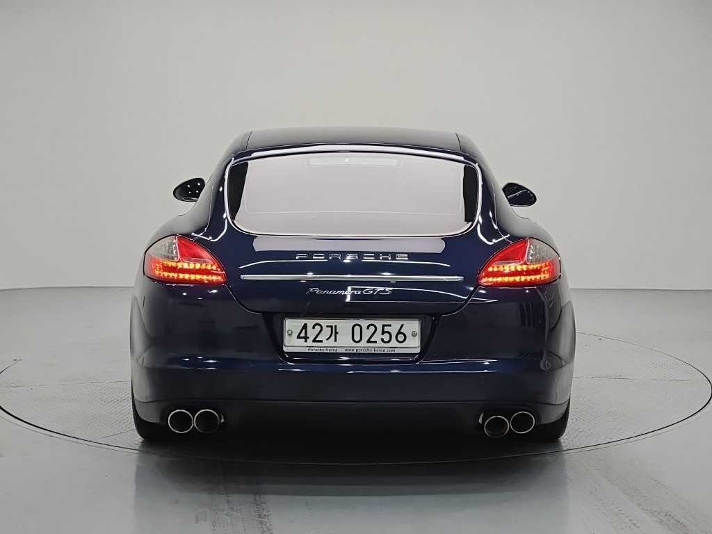 포르쉐 파나메라 3.6 AWD 이미지 3