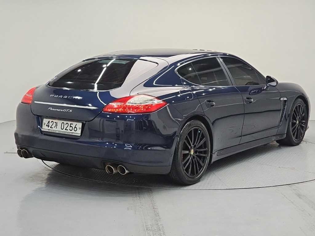 포르쉐 파나메라 3.6 AWD 이미지 4