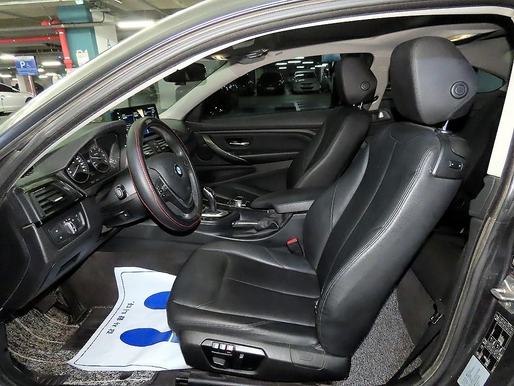 BMW 4시리즈 4시리즈 (F32) 420d 쿠페 럭셔리 이미지 6