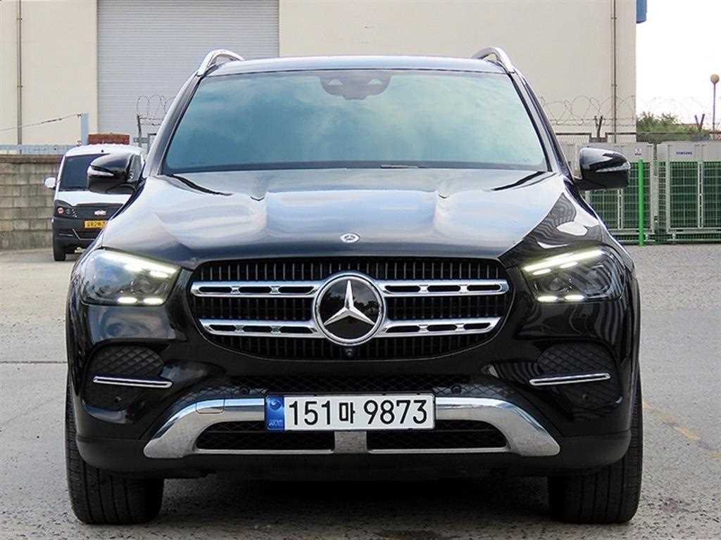 벤츠 GLE 클래스 GLE 클래스 W167 GLE 300d 4MATIC 이미지 1