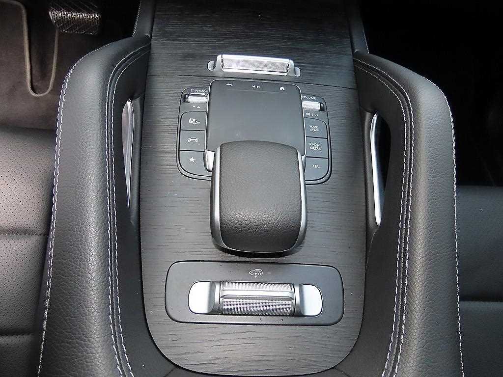 벤츠 GLE 클래스 GLE 클래스 W167 GLE 300d 4MATIC 이미지 13