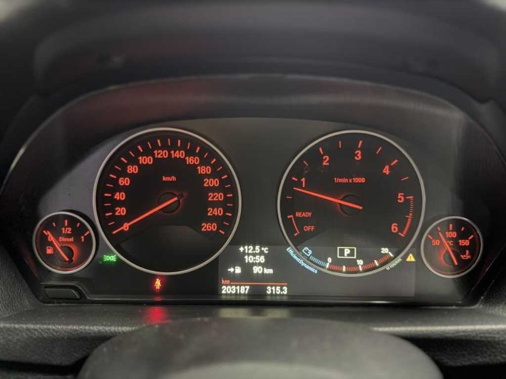 BMW 3시리즈 3시리즈 (F30) 320d 이미지 12