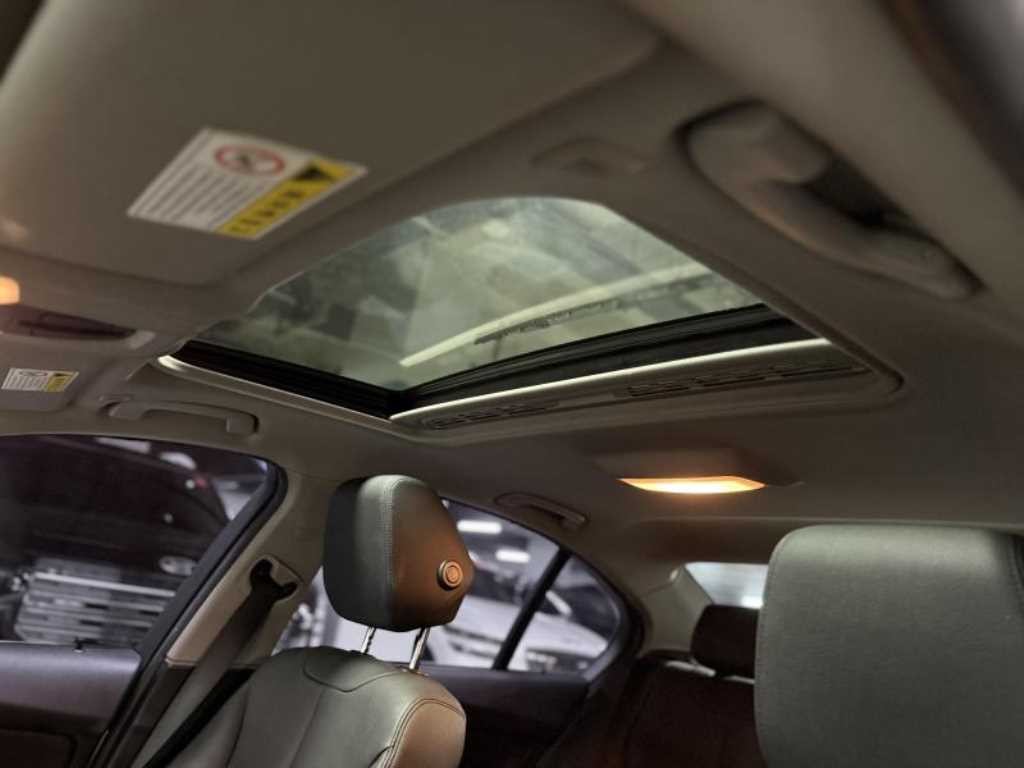 BMW 3시리즈 3시리즈 (F30) 320d 이미지 17
