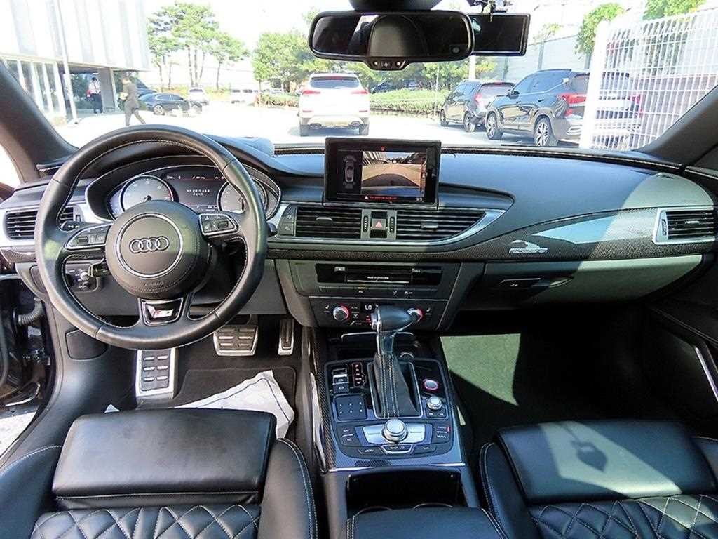 아우디 S7 4.0 TFSI  콰트로 이미지 7